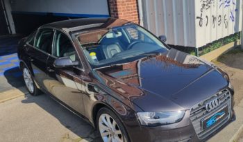 AUDI A4 IV PHASE 2 2.0 TDI 143 AMBITION LUXE plein
