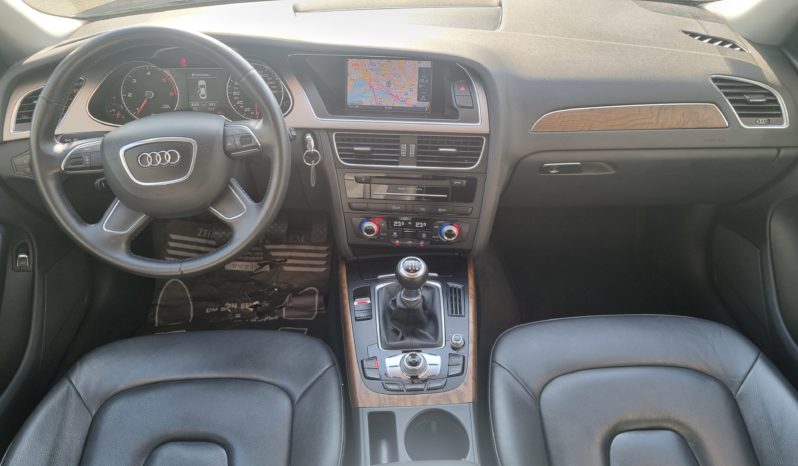 AUDI A4 IV PHASE 2 2.0 TDI 143 AMBITION LUXE plein