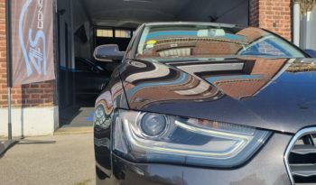AUDI A4 IV PHASE 2 2.0 TDI 143 AMBITION LUXE plein