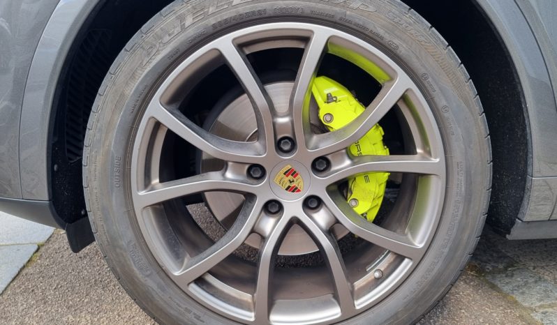 PORSCHE CAYENNE III COUPE V6 3.0 E-HYBRID 462 TIPTRONIC plein