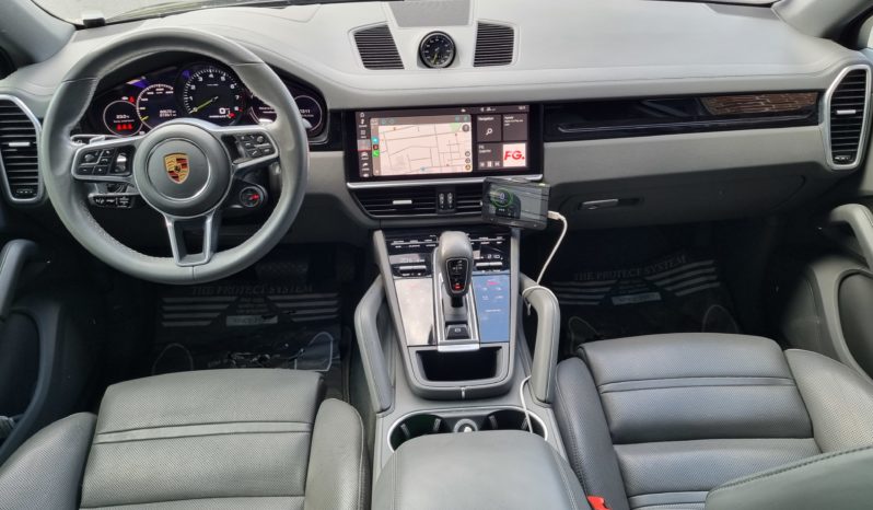PORSCHE CAYENNE III COUPE V6 3.0 E-HYBRID 462 TIPTRONIC plein