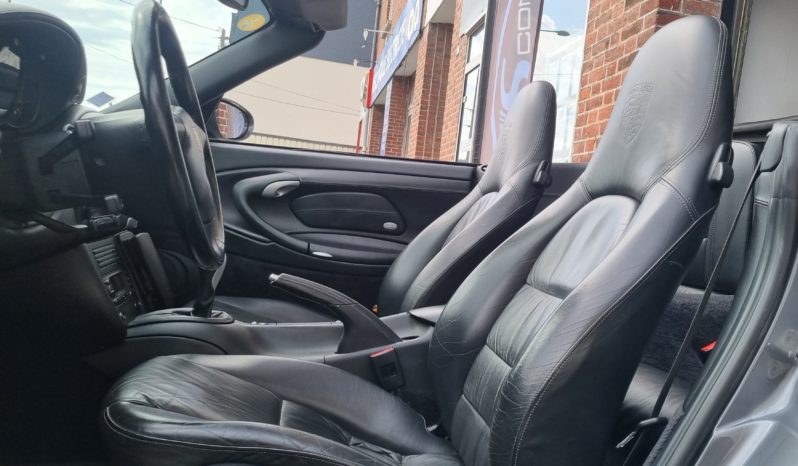 PORSCHE 911 TYPE 996 PHASE 2 3.6 CARRERA 320 CH CABRIOLET plein