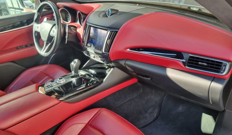 MASERATI LEVANTE V6 3.0D 275 CH GRANSPORT Q4 BVA plein