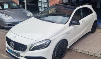 MERCEDES-BENZ CLASSE A 45 AMG 381 CH 4MATIC plein