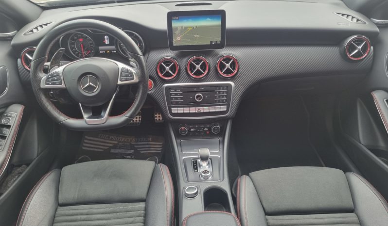 MERCEDES-BENZ CLASSE A 45 AMG 381 CH 4MATIC plein