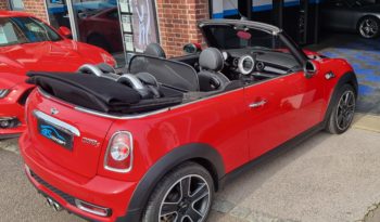 MINI II CABRIOLET COOPER S 1.6 184 CH PACK RED HOT CHILI plein