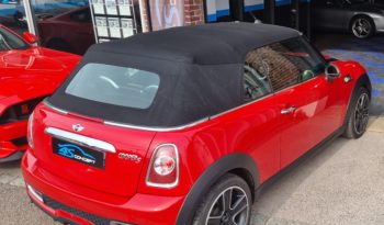 MINI II CABRIOLET COOPER S 1.6 184 CH PACK RED HOT CHILI plein