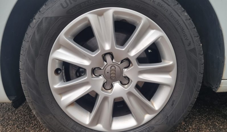 AUDI A1 SPORTBACK 1.2 TFSI 86 CH AMBIENTE plein