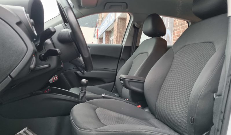 AUDI A1 SPORTBACK 1.2 TFSI 86 CH AMBIENTE plein