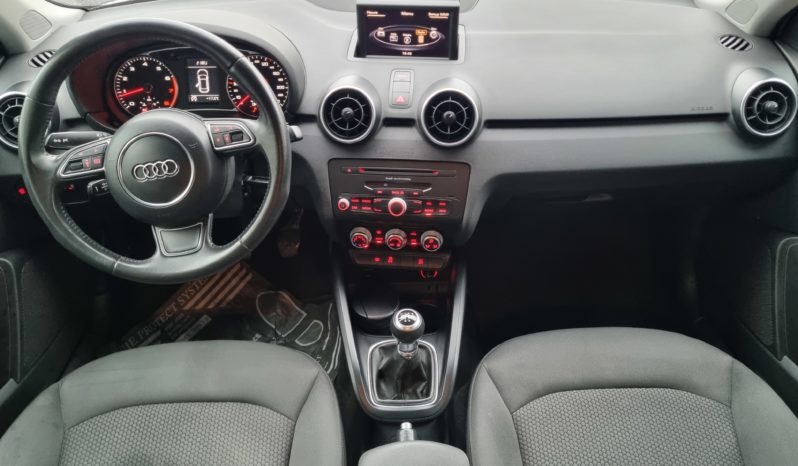 AUDI A1 SPORTBACK 1.2 TFSI 86 CH AMBIENTE plein