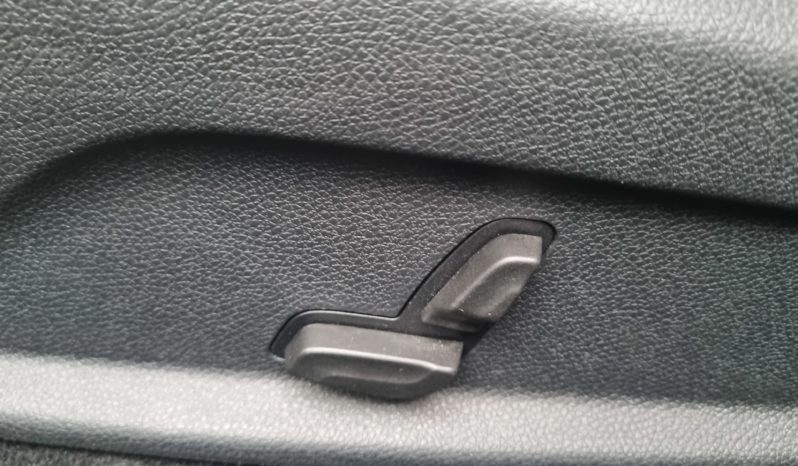 MERCEDES-BENZ CLASSE C 200 COUPE C205 PHASE 2 184 CH AMG LINE 9G-TRONIC plein