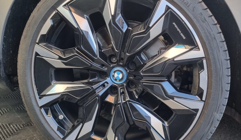 BMW 550e G60 XDRIVE PHEV 489 CH M SPORT BVA8 plein