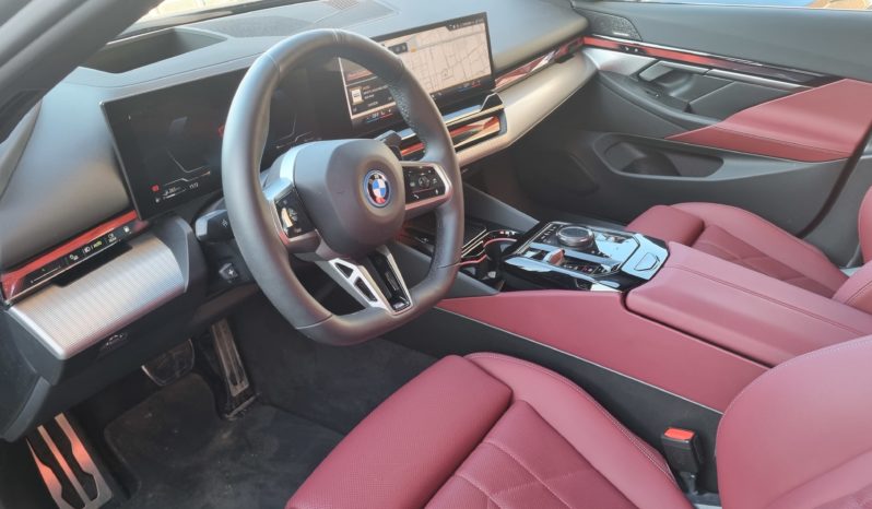 BMW 550e G60 XDRIVE PHEV 489 CH M SPORT BVA8 plein