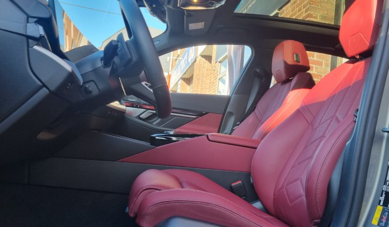 BMW 550e G60 XDRIVE PHEV 489 CH M SPORT BVA8 plein