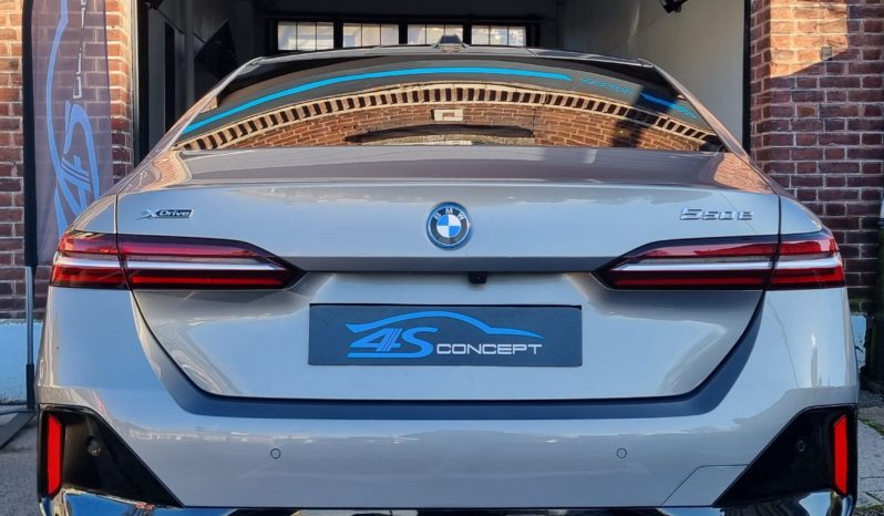 BMW 550e G60 XDRIVE PHEV 489 CH M SPORT BVA8 plein