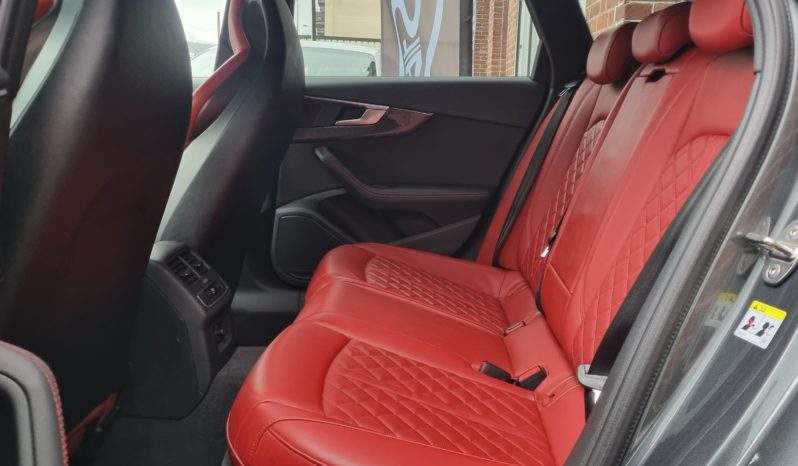 AUDI S4 IV AVANT V6 3.0 TFSI 354 CH QUATTRO S TRONIC plein