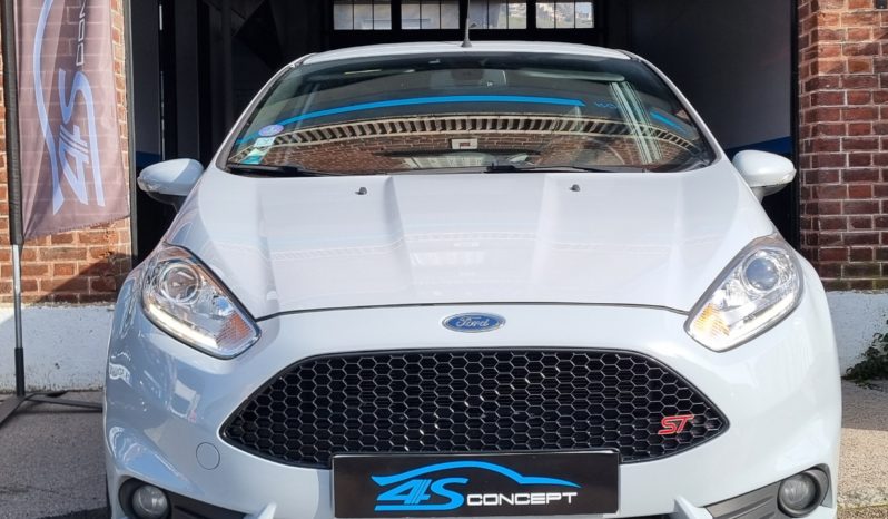 FORD FIESTA V 1.6 ECOBOOST ST200 BVM6 plein