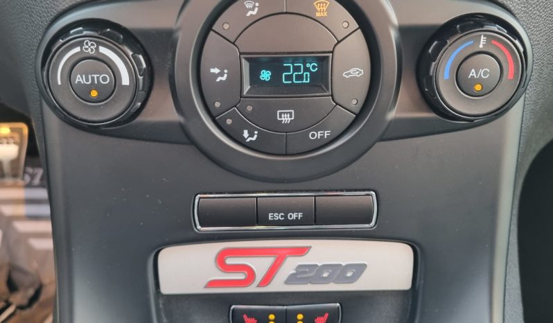FORD FIESTA V 1.6 ECOBOOST ST200 BVM6 plein