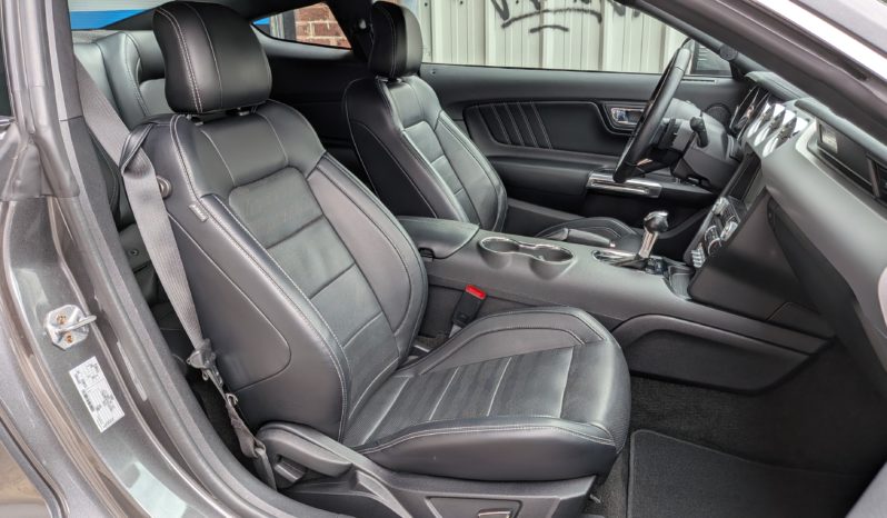 FORD MUSTANG VI FASTBACK 2.3 ECOBOOST 317 CH PREMIUM BVA plein