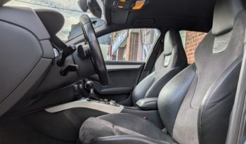 AUDI RS4 AVANT V8 4.2 FSI 450 CH QUATTRO S-TRONIC7 plein