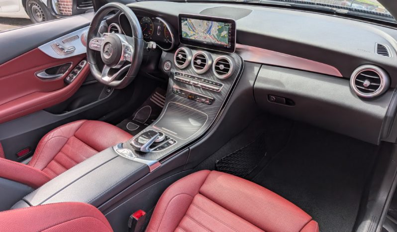 MERCEDES-BENZ CLASSE C CABRIOLET 220d 194 CH AMG LINE 4 MATIC 9G-TRONIC plein