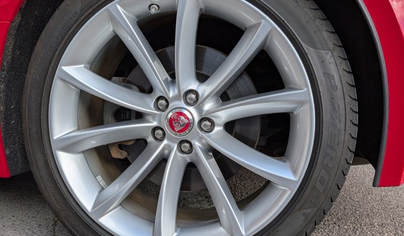 JAGUAR F-TYPE COUPE V6 3.0 340 CH BVA8 plein