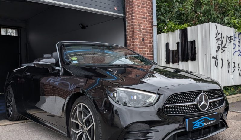 MERCEDES-BENZ CLASSE E 220d CABRIOLET 194 CH AMG LINE 9G-TRONIC plein