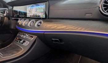 MERCEDES-BENZ CLASSE E 220d CABRIOLET 194 CH AMG LINE 9G-TRONIC plein