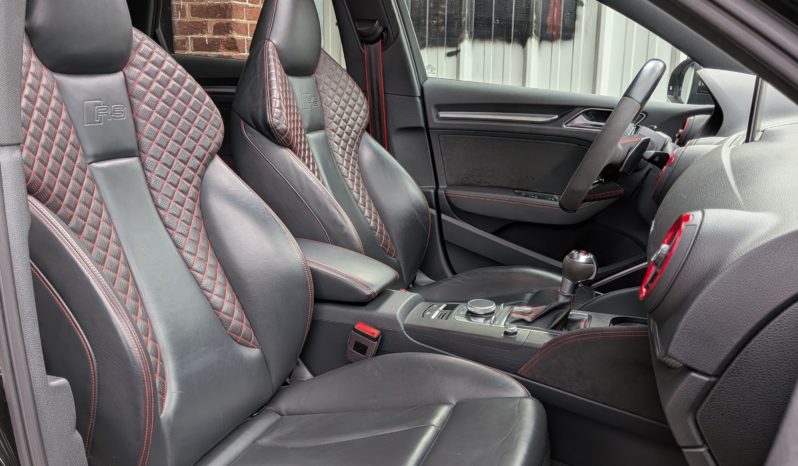 AUDI RS3 (2) SPORTBACK 2.5 TFSI 400 CH QUATTRO S-TRONIC plein