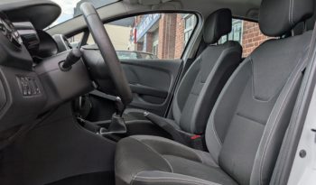 RENAULT CLIO IV 1.5 DCI 90 AIR MEDIANAV SOCIETE 2 PLACES plein
