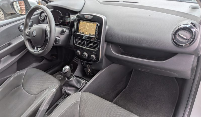 RENAULT CLIO IV 1.5 DCI 90 AIR MEDIANAV SOCIETE 2 PLACES plein