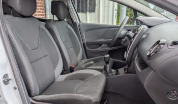 RENAULT CLIO IV 1.5 DCI 90 AIR MEDIANAV SOCIETE 2 PLACES plein