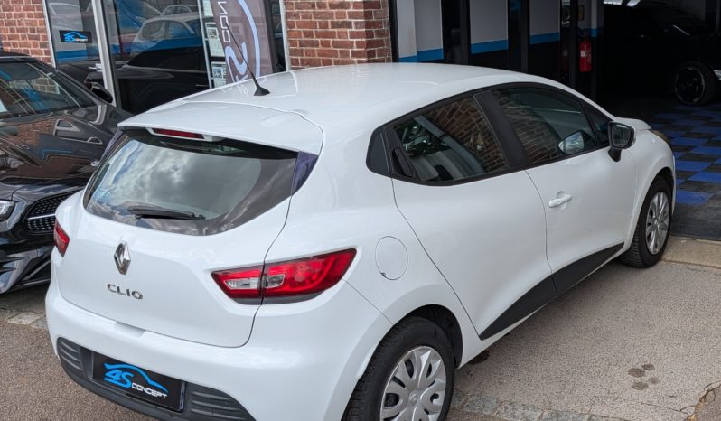 RENAULT CLIO IV 1.5 DCI 90 AIR MEDIANAV SOCIETE 2 PLACES plein